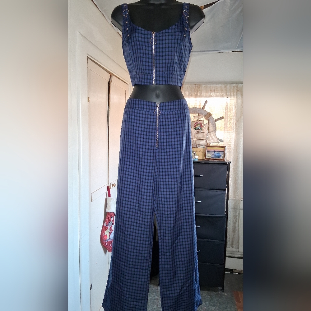 Blue Blush Plaid Zipper 2 PC Crop Top & Pants